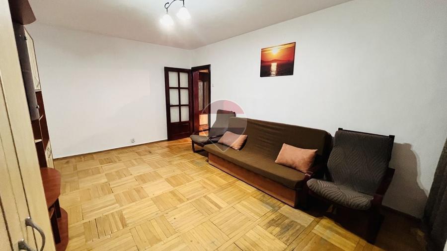 Apartament cu 2 camere decomandat, mobilat în Rogerius
