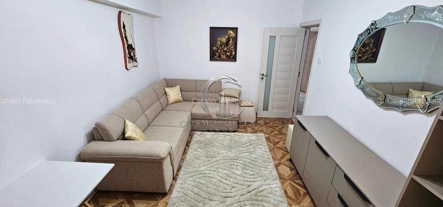 Apartament cu 2 camere decomandat în Central