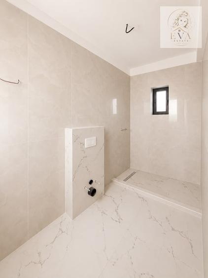 Casă cu 4 camere cu Teren 380 Mp în Berceni