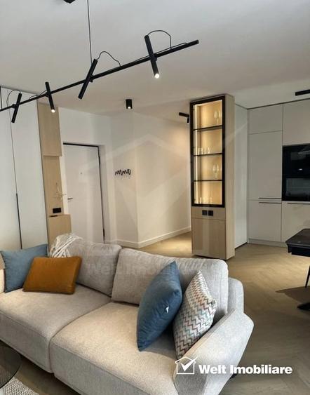 Apartament cu 2 camere semidecomandat în Între Lacuri