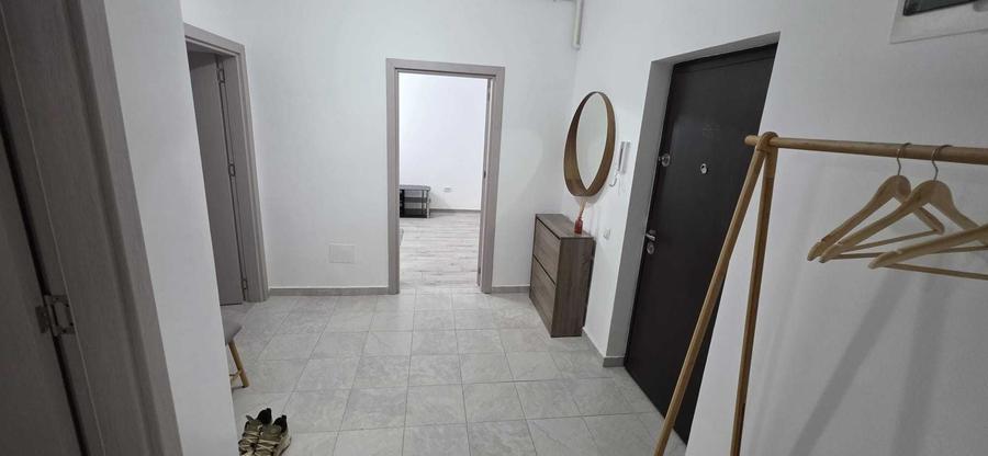Apartament cu 2 camere decomandat în Cățelu