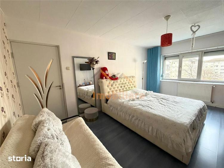Apartament cu 3 camere în Dragoș Vodă