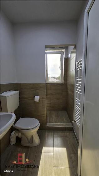 Spațiu comercial, de 30 mp, în Central