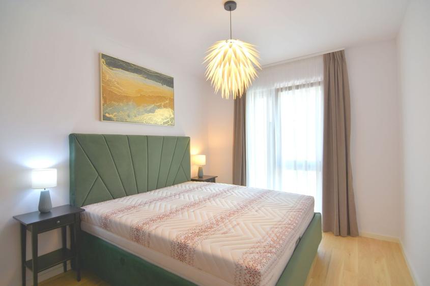 Apartament cu 3 camere, mobilat în Central
