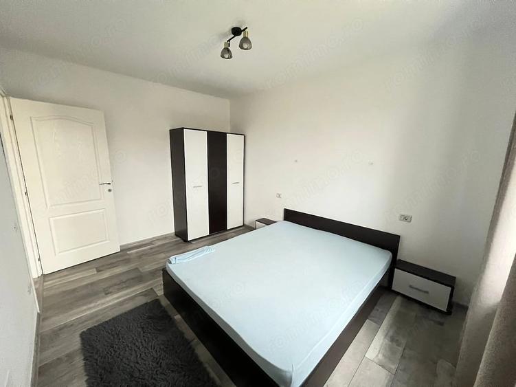 Apartament cu 3 camere semidecomandat în Giarmata