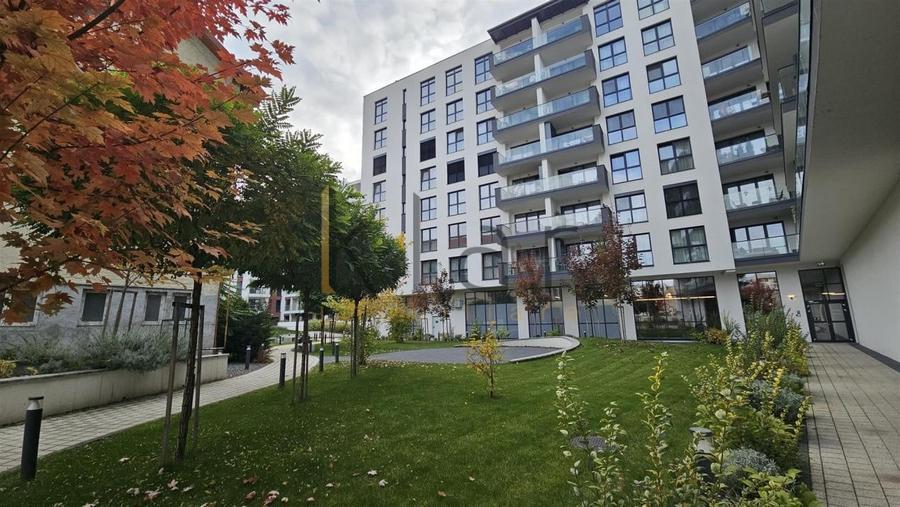 Apartament cu 3 camere semidecomandat, mobilat în Mărăști