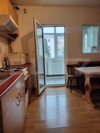 Apartament cu 2 camere decomandat, mobilat în Liliacului