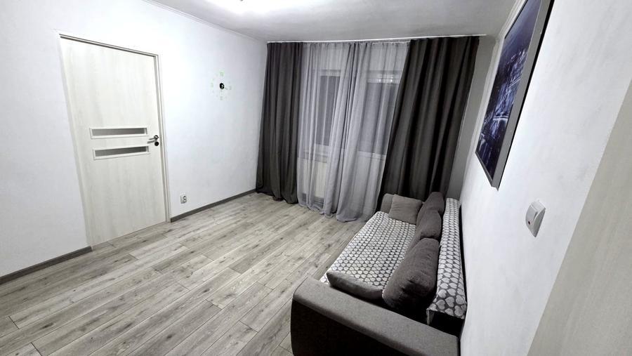 Apartament cu 2 camere nedecomandat, mobilat în Mihai Viteazul