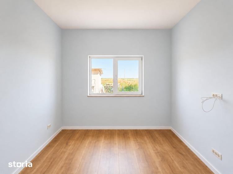 Casă cu 4 camere cu Teren 543 Mp în Cumpăna