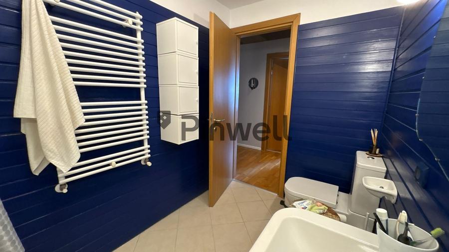 Apartament cu 3 camere semidecomandat, mobilat în Nord