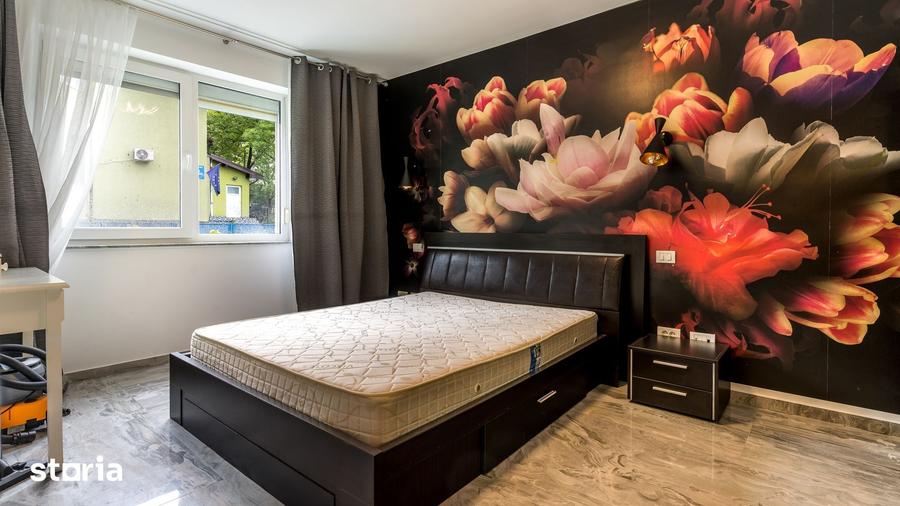 Apartament cu 2 camere decomandat în Central — fotografia 1
