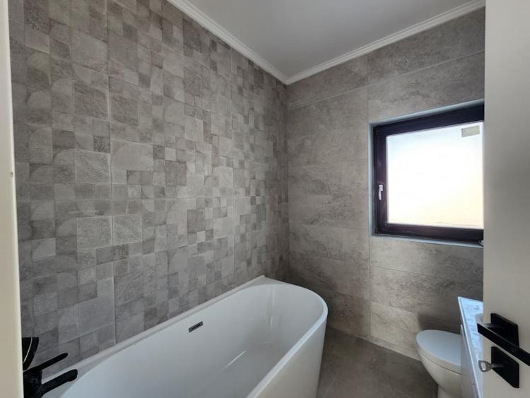 CARTIER PRIVAT, CASA 4 CAMERE, 2 BAI, MIROSLAVA , PLACA DE BETON PESTE ETAJ - 6