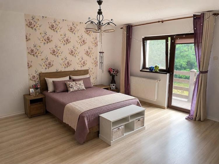 Casă cu Teren 1705 Mp în Central