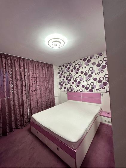 Apartament cu 2 camere decomandat în Republicii