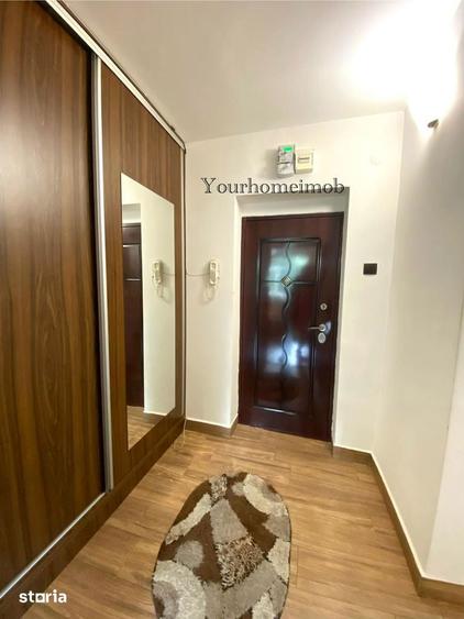 Apartament cu 2 camere decomandat în Calea București