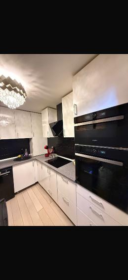 Apartament cu 3 camere decomandat, mobilat în Mihai Bravu