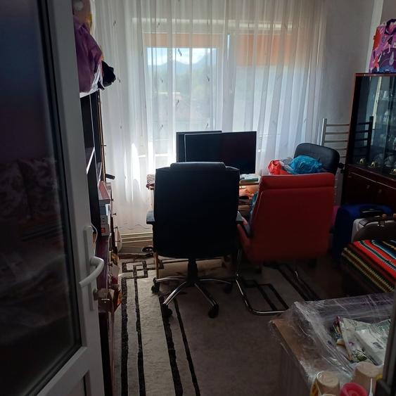 Apartament cu 2 camere decomandat în Hărmanului
