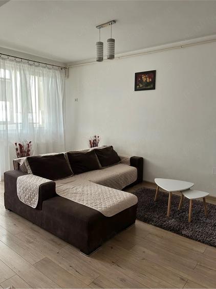 Apartament cu 2 camere semidecomandat în Dudu