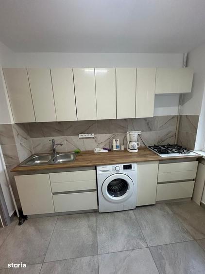 Apartament cu 3 camere decomandat în Militari