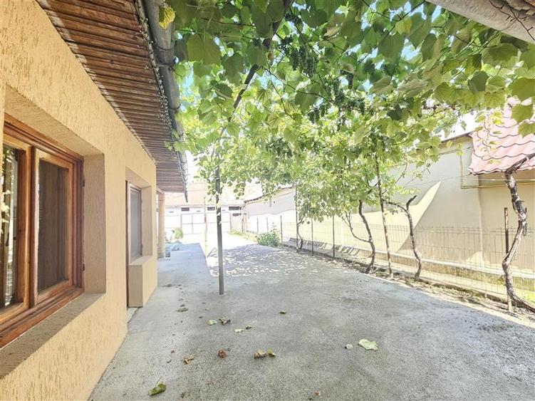 Casă individuală cu 4 camere cu Teren 513 Mp în CFR
