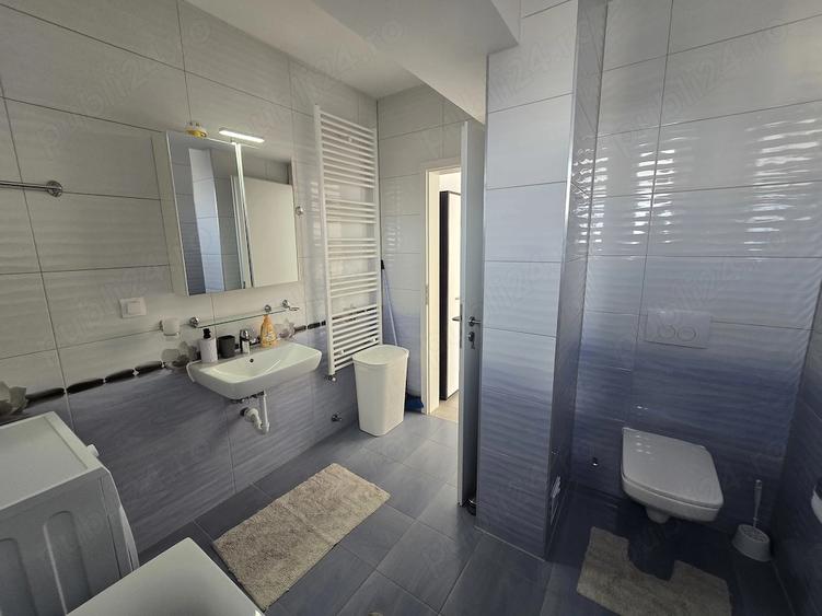 Apartament cu 2 camere decomandat în Avantgarden