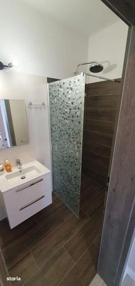 Apartament cu 3 camere, mobilat în City Park Mall