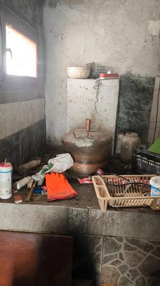 Casă cu 7 camere cu Teren 2118 Mp în Cenad