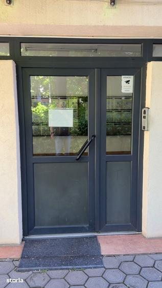 Apartament cu 3 camere în Nicolina