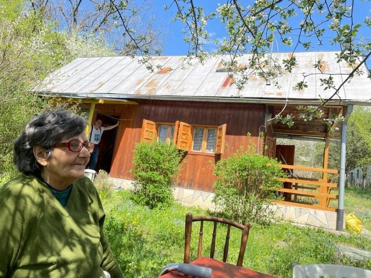 Casă individuală cu 2 camere cu Garaj în Valea Mare (Valea Lungă)