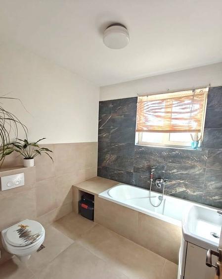 Apartament cu 3 camere în Bună Ziua