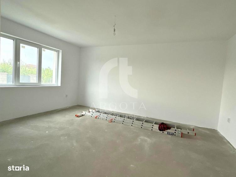 Casă cu 4 camere în Mărăcineni