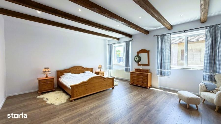 Casă cu 4 camere cu Teren 520 Mp în Central