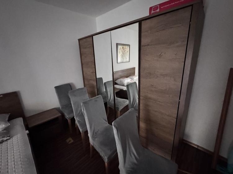 Garsonieră decomandată în 13 Septembrie