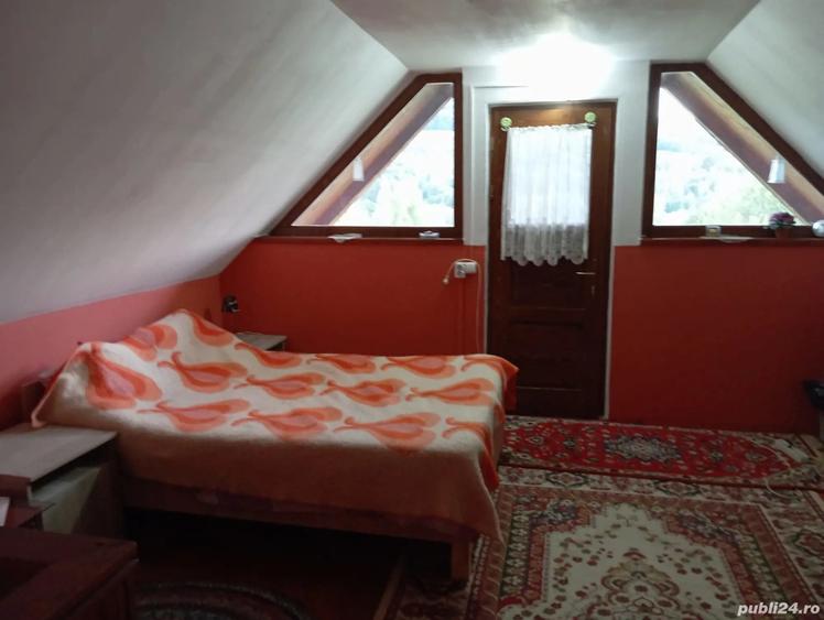 Casă cu 2 camere cu Teren 250 Mp în Ozun