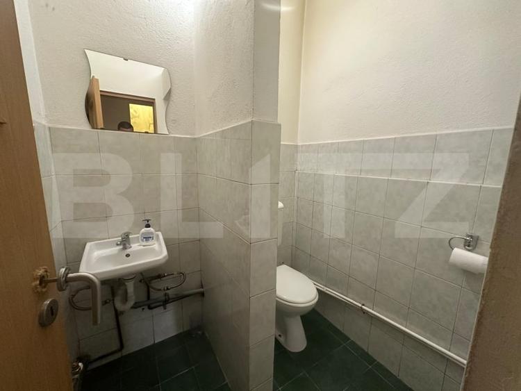 Spațiu comercial, de 100 mp, în Ultracentral