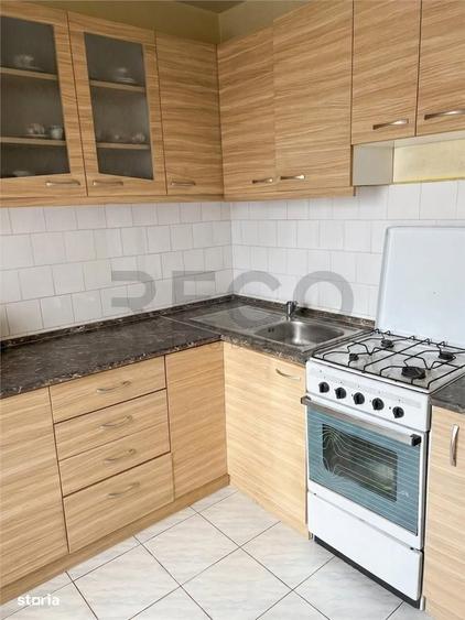 Apartament cu 3 camere decomandat în Lotus