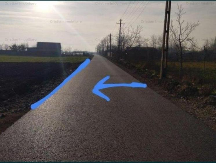 Teren intravilan de 4400 mp, în Lacu Sărat