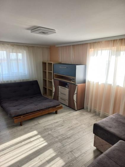 Casă cu 3 camere cu Teren 1000 Mp în Central