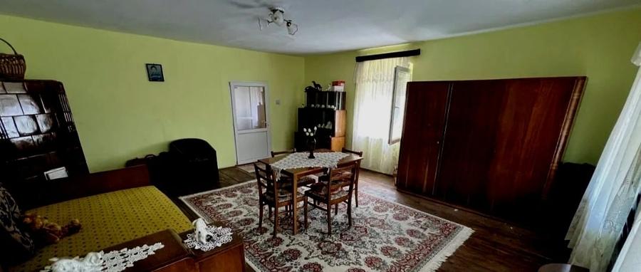 Casă cu 3 camere cu Teren 1000 Mp în Central