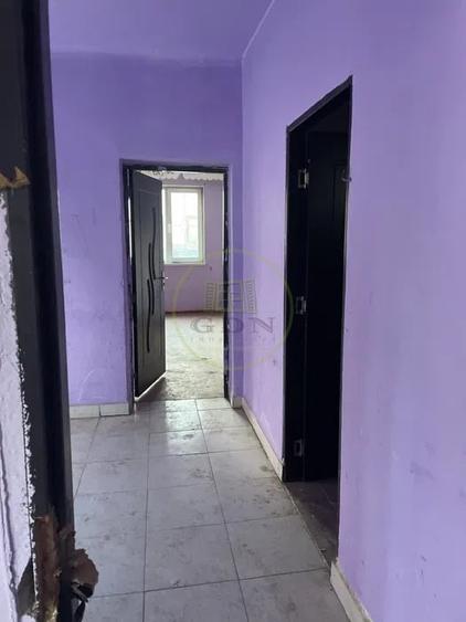 Casă individuală cu 3 camere cu Canalizare în Turnișor