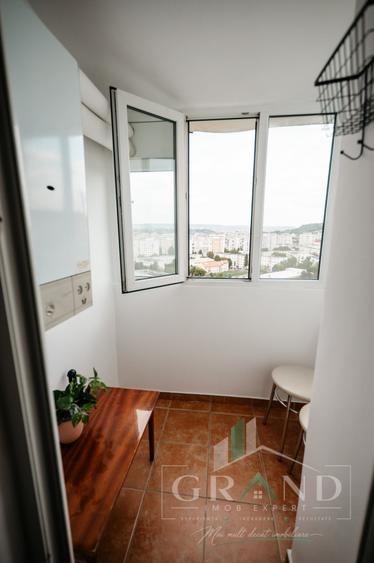 Apartament cu 3 camere decomandat, mobilat în Mănăștur
