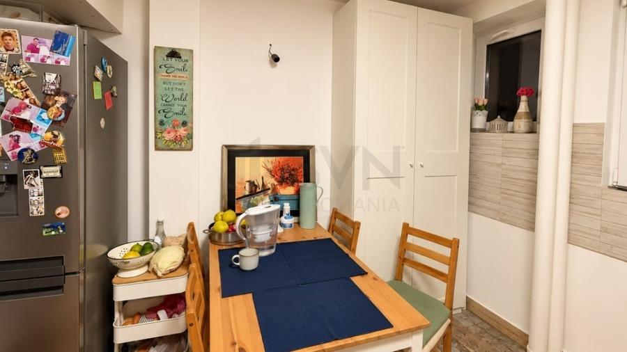 Apartament cu 3 camere semidecomandat, mobilat în Ștefan cel Mare