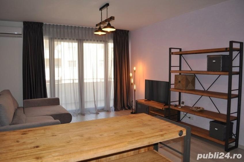 Apartament cu 3 camere decomandat, mobilat în Cantemir