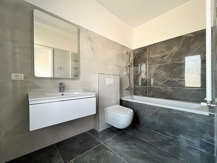 Duplex cu 3 camere cu Canalizare în Covaci