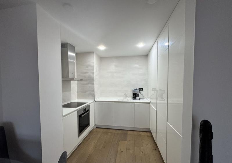 Apartament cu 2 camere decomandat, mobilat în Herăstrău