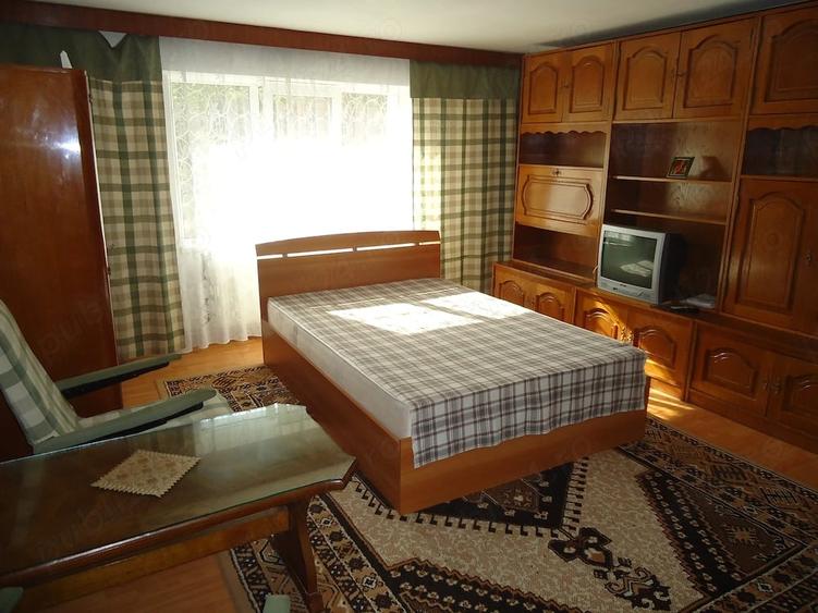 Garsonieră nedecomandată în Schei
