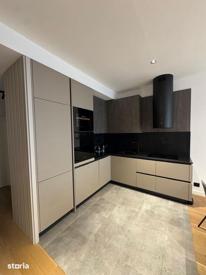 Apartament cu 4 camere, mobilat în Nerva Traian