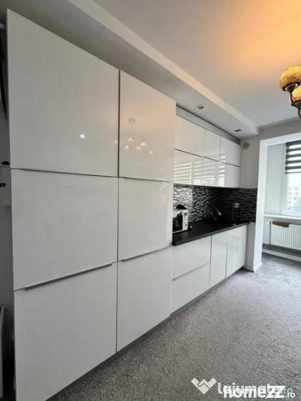 Apartament cu 2 camere decomandat în Ultracentral