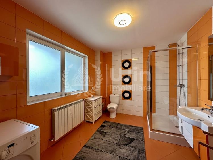 Casă individuală cu 5 camere cu Canalizare în Europa