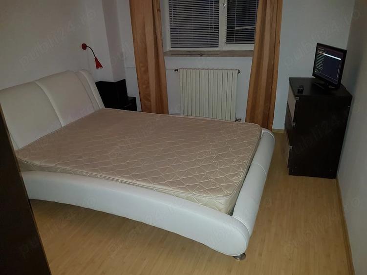 Apartament cu 3 camere decomandat în Dacia